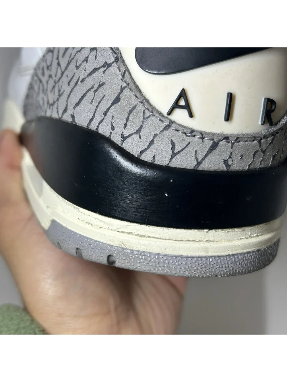 Air Jordan 3 Retro White Cement Reimagined 2023 - Size 9.5 - (DN3707-100)